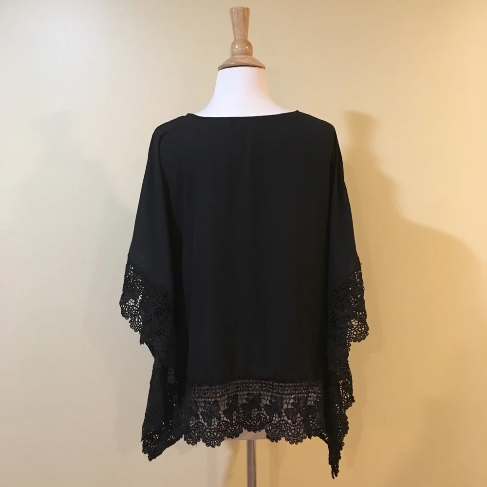 Boho Crochet Lace Trim V Neck Bat Wing Sleeve Blouse - Picture 4 of 4